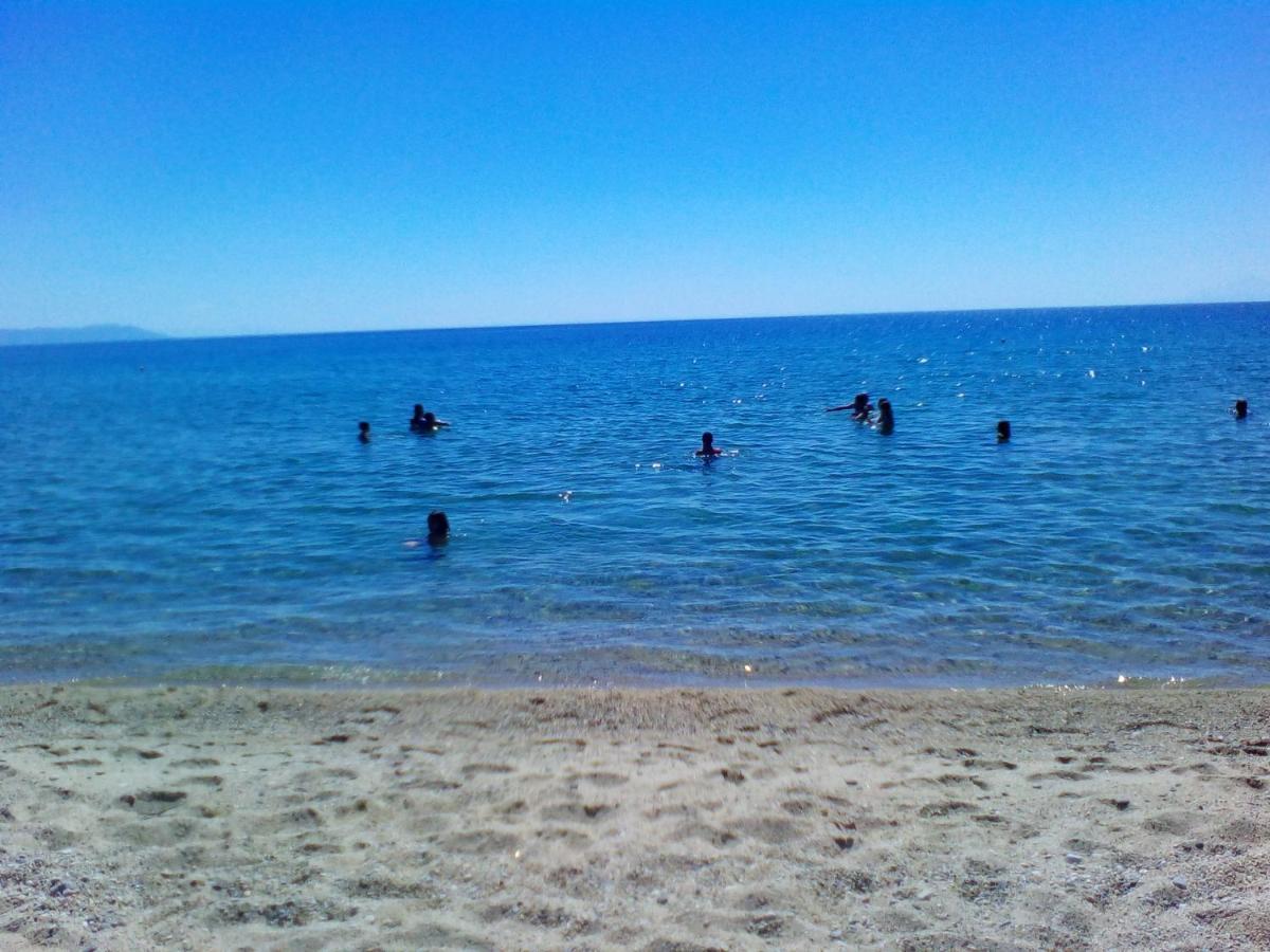 Greece Asprovalta Rooms Accomodation Apartment Hotel Petalo Εξωτερικό φωτογραφία