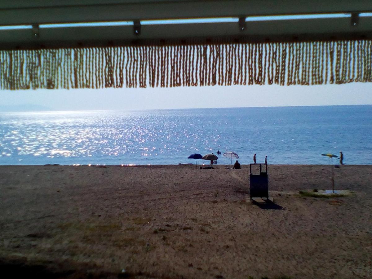 Greece Asprovalta Rooms Accomodation Apartment Hotel Petalo Εξωτερικό φωτογραφία